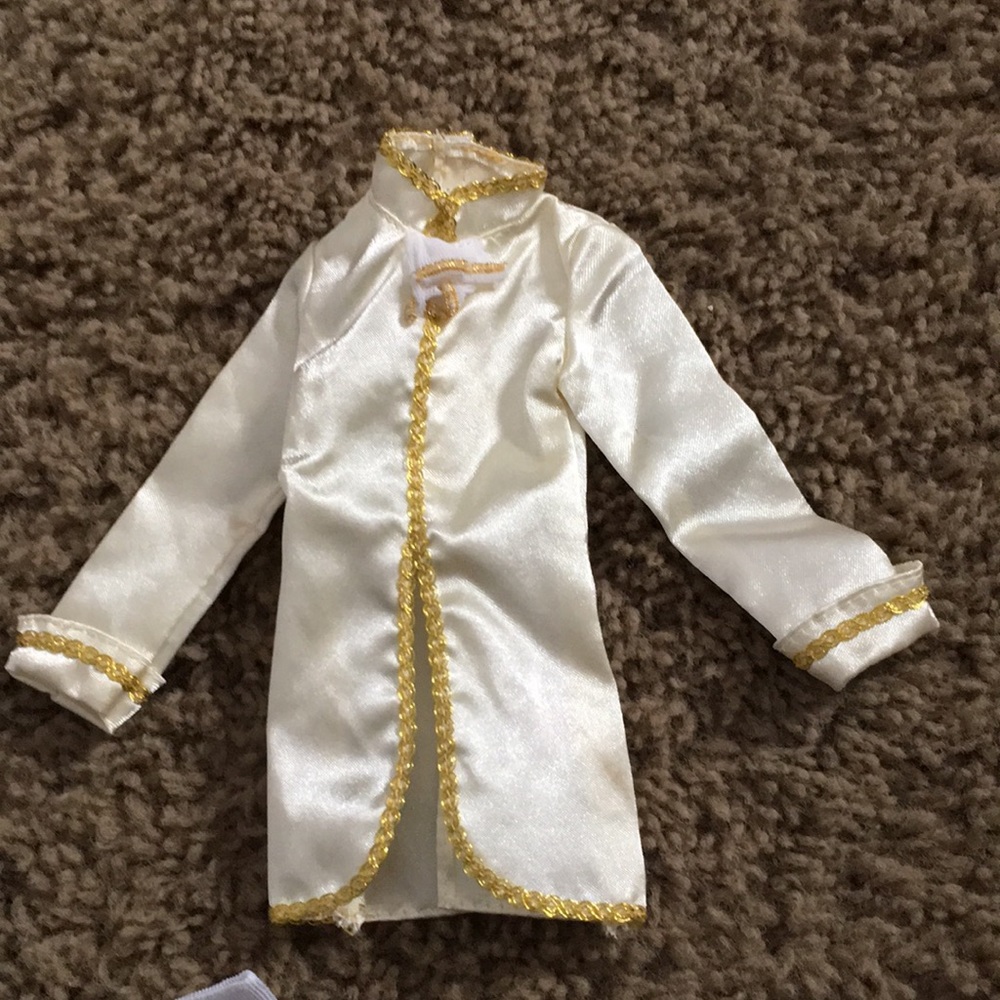 Vintage (2004) Mattel Barbie Anneliese & Julian outfits - Picture 4 of 13